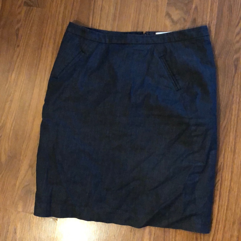 LOFT chambray pencil skirt, size 4P